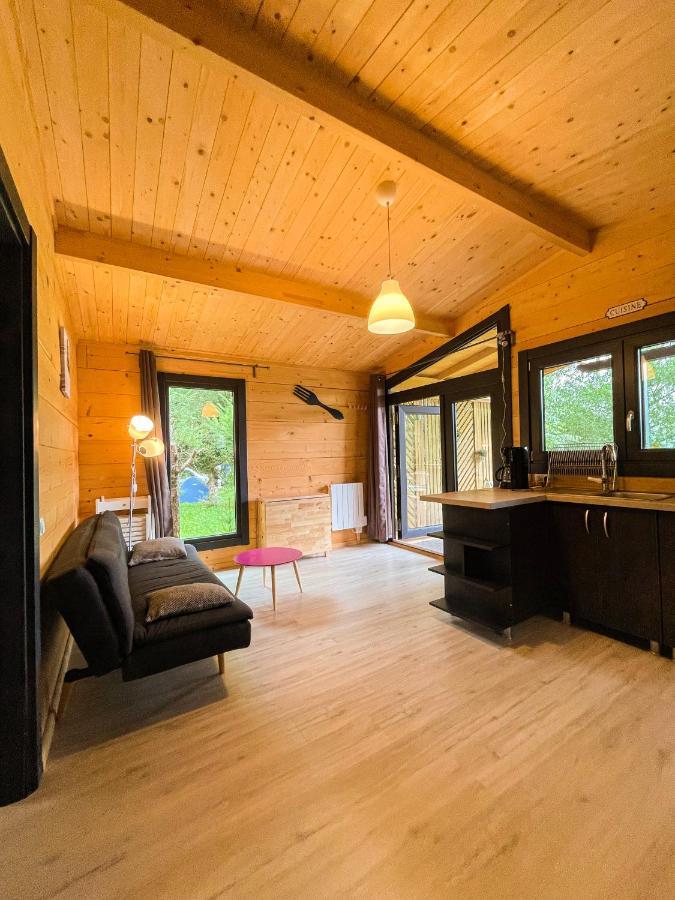 Chalet Nature Sur La Vallee De La Truyere Neuvéglise Exterior foto